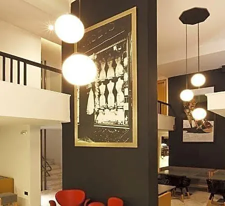 Butterfly Boutique 3*